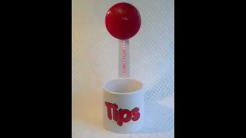 Flashing electronic tip jar