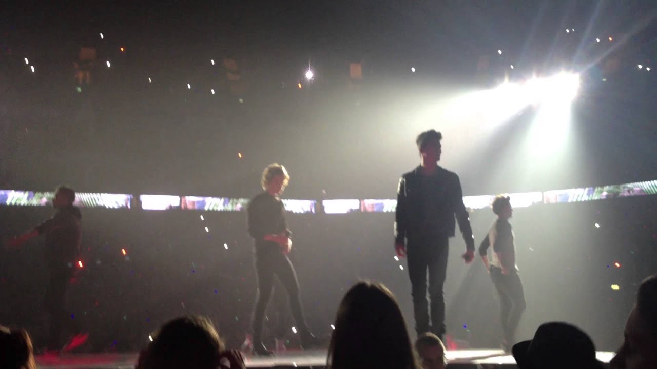 One way or another - One Direction TMH Tour 01/04/13
