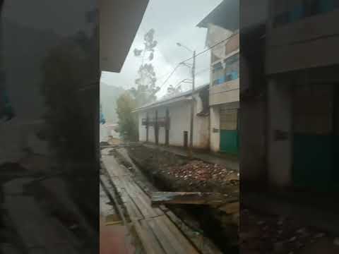 PISOBAMBA TORRENCIALES LLUVIAS INUNDO EL CENTRO DE SALUD