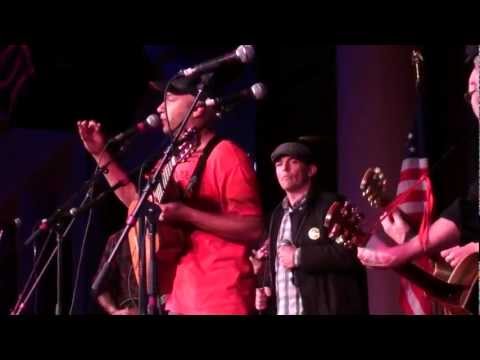 This Land Is Your Land-Tom Morello, Street Dogs pl...