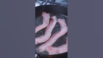 How Chefs Cook Perfect Bacon. No Oil Needed. #shorts