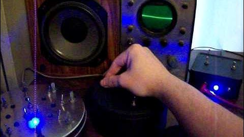 4017 Sequencer + 4093 Synth + BPF + Little Gem