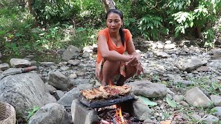 Pig intestine Grill on The rock for Food   Cook Pig intestine for eat delicious #47