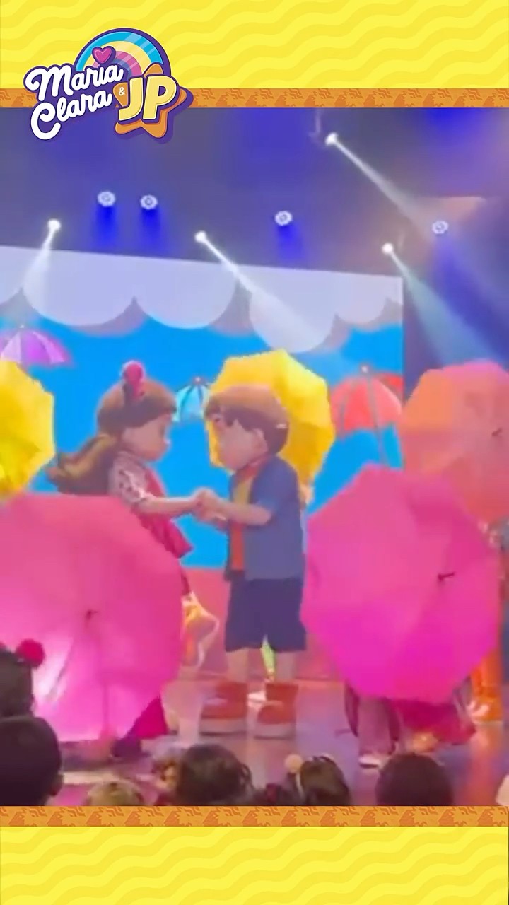 Show dos Bonecos Maria Clara e JP