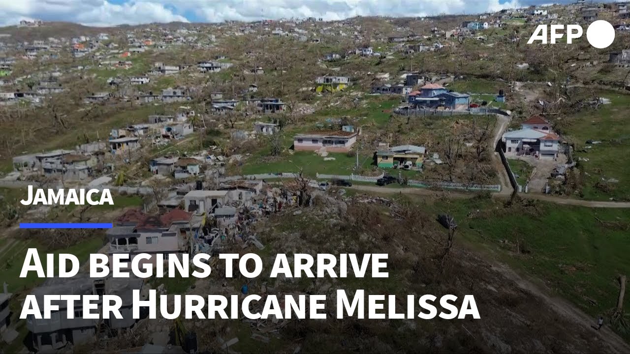 Jamaicans plead for help as aid begins to trickle in after hurricane | AFP