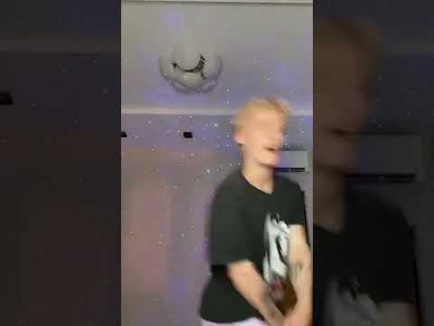 Даня Милохин и