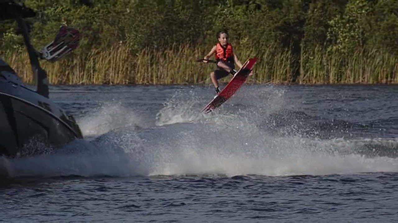 2023 Ronix 129 Boy's District Wakeboard