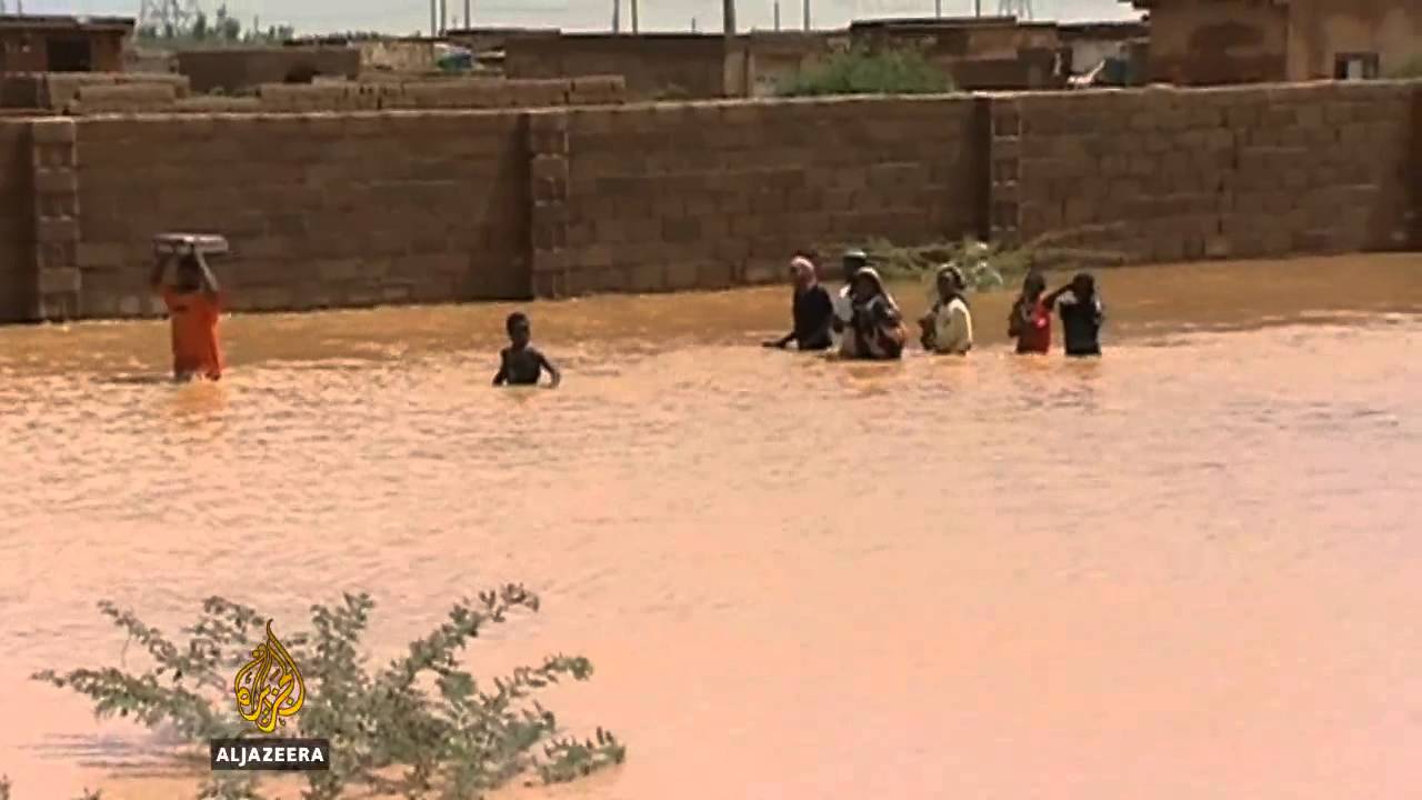 تسببت الفيضانات في مقتل العشرات من السودانيين
