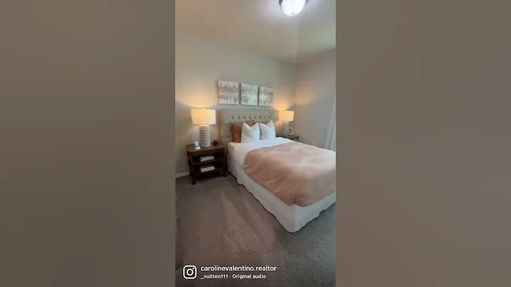 Casas a partir de $300,000 Floorplan available bet...