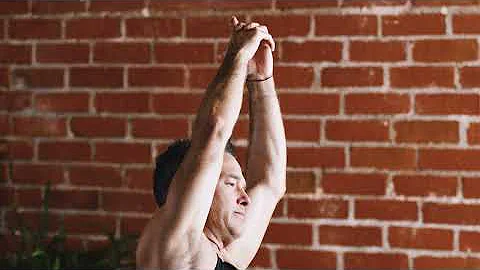 Yoga for Flexibility & Strength: 30 Minutes Flow and Stretch with Travis! thumbnail