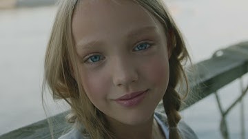 Gaia L. Giakalli Reads Alokanand Diaz ~ Live