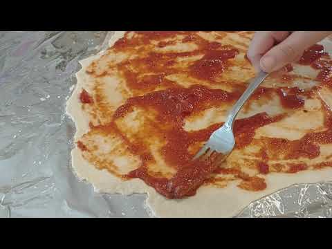 Video: Një Recetë E Thjeshtë Për Pizza