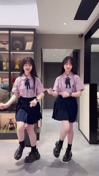Yiyi yaya and tian zhi wen edit🥰😘. Agrahi. #yiyi #yaya #yiyiyaya #twins #dance#tianzhiwen #edit