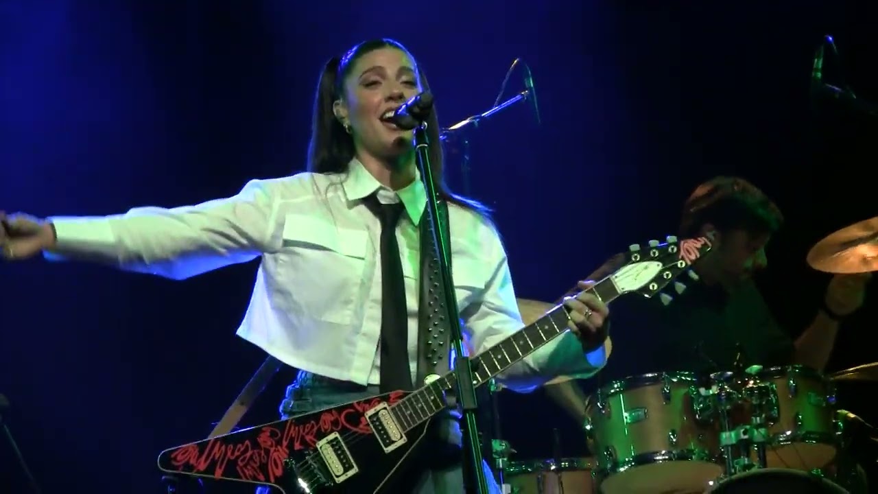 Desperté - Miriam Rodríguez | Tour Línea Roja Sevilla (04/05/24)