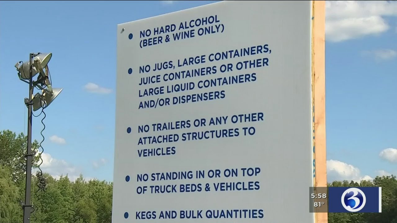 VIDEO New tailgating rules enforced as students, fans attend first