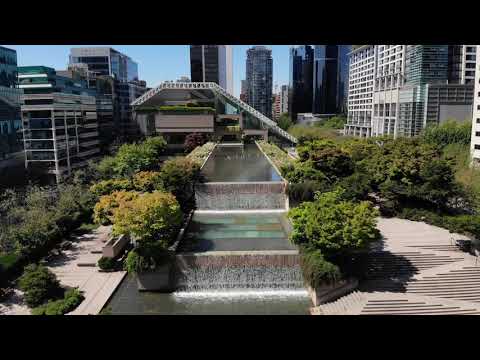 วีดีโอ: คำแนะนำเกี่ยวกับ Robson Square ในแวนคูเวอร์ BC