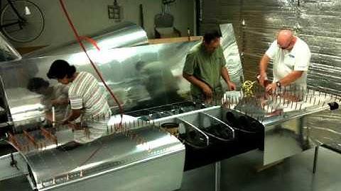 RV-12 Kit Plane right wing assembly