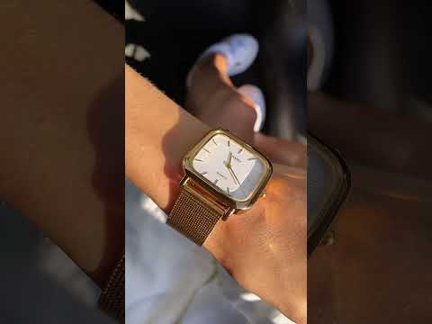 Женские классические часы Skmei 1555SGD Gold с золотистым металлическим браслетом и минеральным стеклом