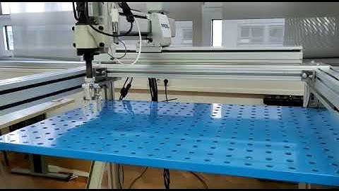 Cartesian coordinate robot