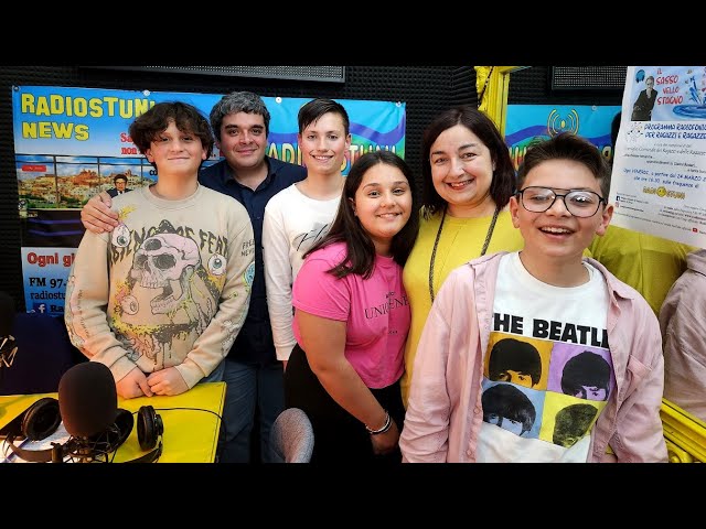 Il Sasso nello Stagno _ con Aurora, Lorenzo, Marco e Claudio _ 12/05/2023 _ Radiostuni