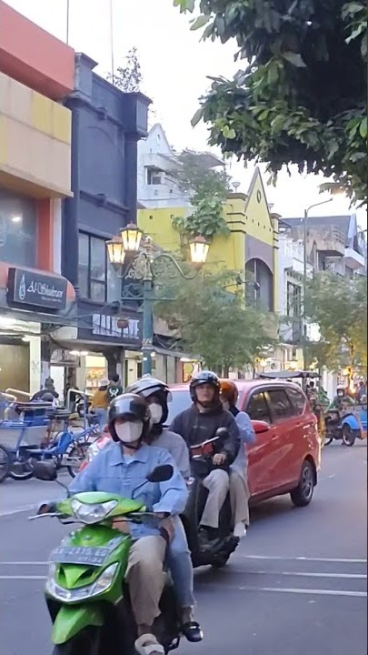 Aku Merindu Tanpa Batas Waktu - Love Jogja and You