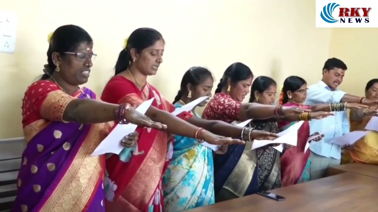 రాయపోల్ సర్పంచ్ అచ్చిన మమత తో పాటు ఉప సర్పంచ్ వాడు మెంబర్లు ప్రమాణ స్వీకారం దృశ్యాలు