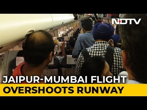 mumbai monsoon status SpiceJet Plane Overshoots Runway While Landing In Rain At Mumbai Airport