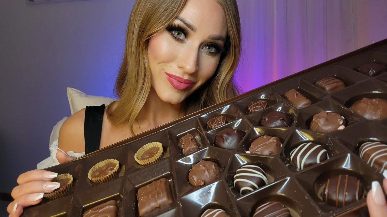 ASMR | 2nd *Twelve Days Of Mukbang!!* 🎅 GIANT Box of Chocolates! 🍫 (eating, mouth sounds, tapping)