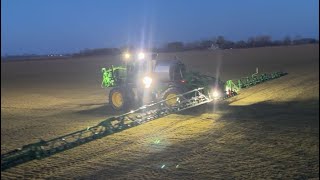 Spraying wheat with the brand new 410r John Deere