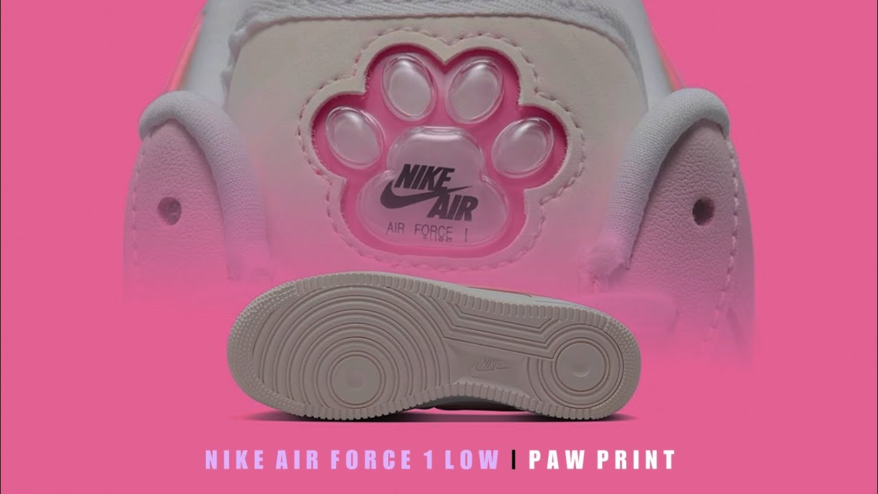 靴 WMNS Air Force 1 Low '07 LX \"Paw Print Nike Air Force 1 Low 