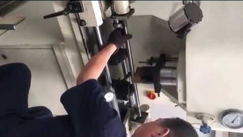Straightening processing detection of ball screw--by Lishui Yongrun