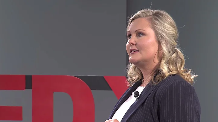 Invisible Veterans | Kate Hendricks Thomas | TEDxT...