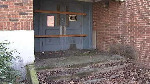 VIDEO: Neighbors say abandoned historic Tacoma sch...