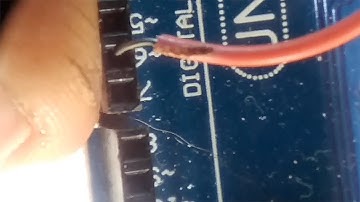 I make a digital microscope using the lens from an old camera.