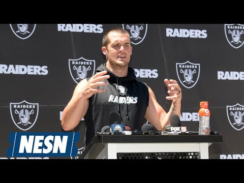 Derek Carr Signs Raiders Contract, QB Reportedly Is NFL's Highest-Paid Player