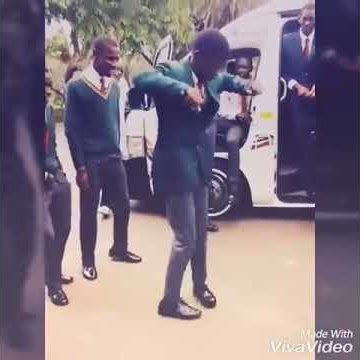 South African Dance :  School kids dancing to GQOM