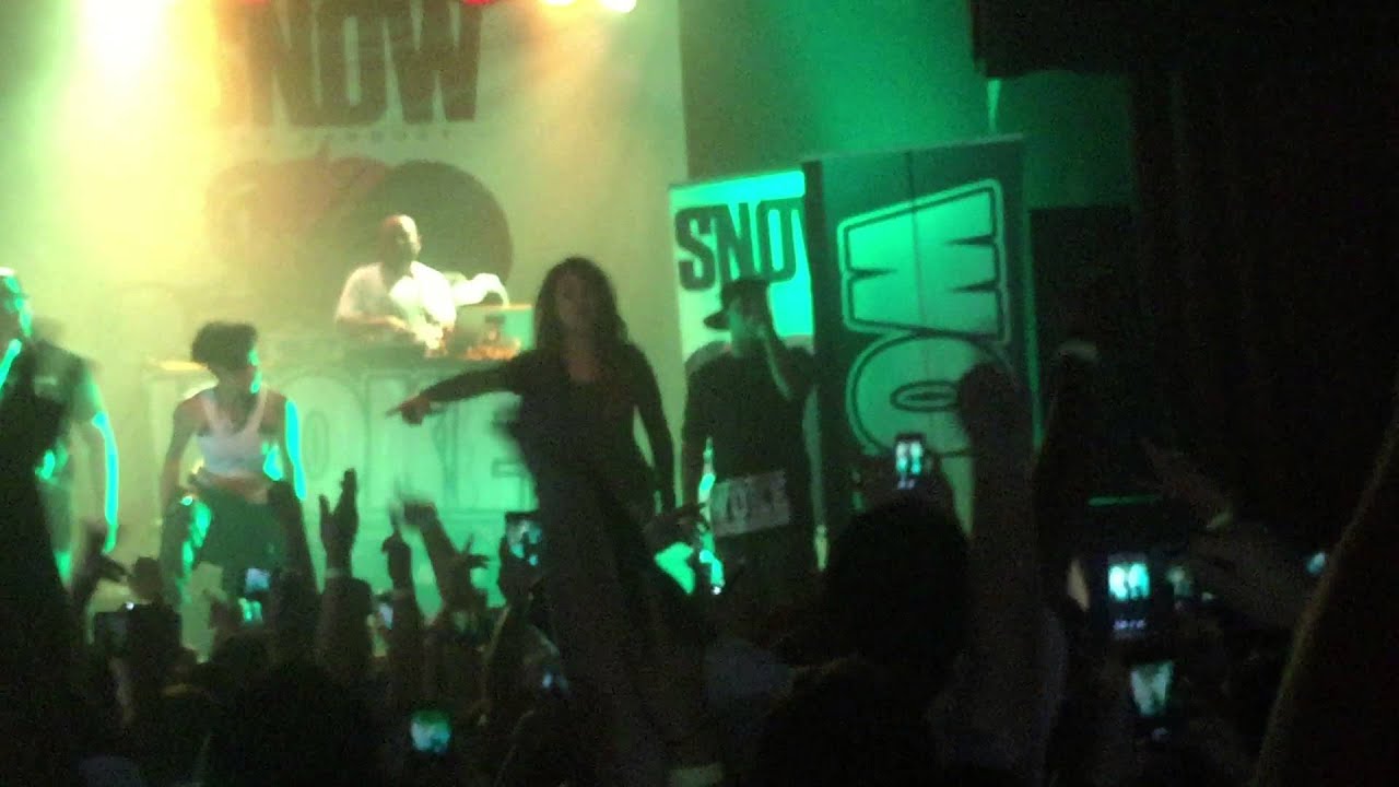 Snow Tha Product - Hola