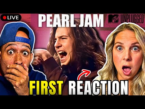 My WIFE just DISCOVERED Pearl Jam! BLACK - live on MTV Unplugged REACTION...