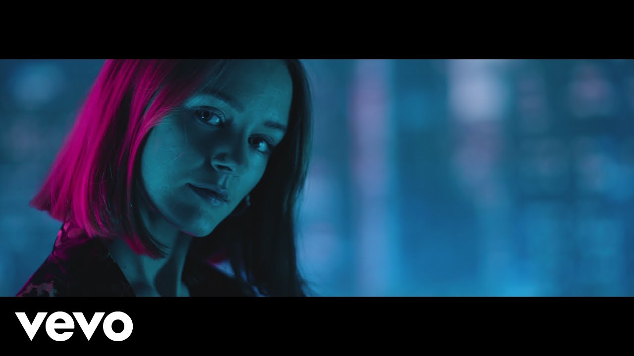 Watch Ea Kaya - 4 AM on YouTube Watch Ea Kaya - 4 AM on YouTube