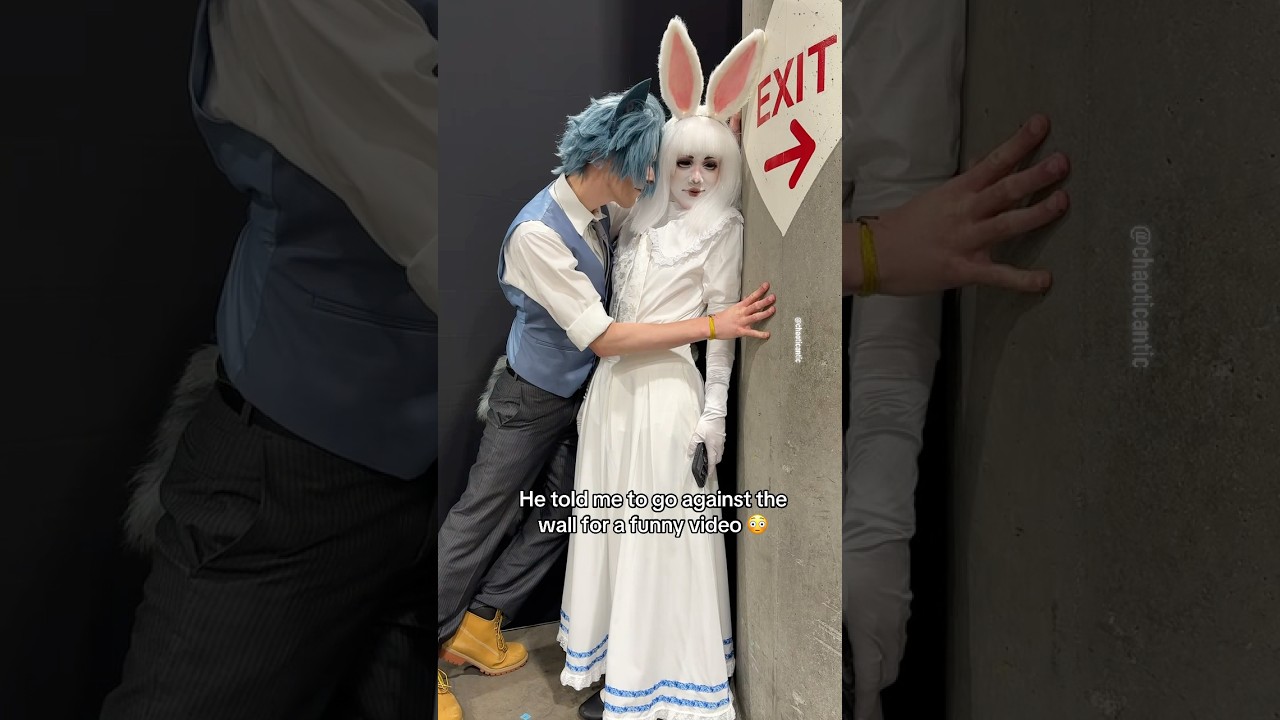 Furry anime irl? 😩 #cosplay #beastars #anime #makeup #furry #manga #cosplaycostume #animeexpo