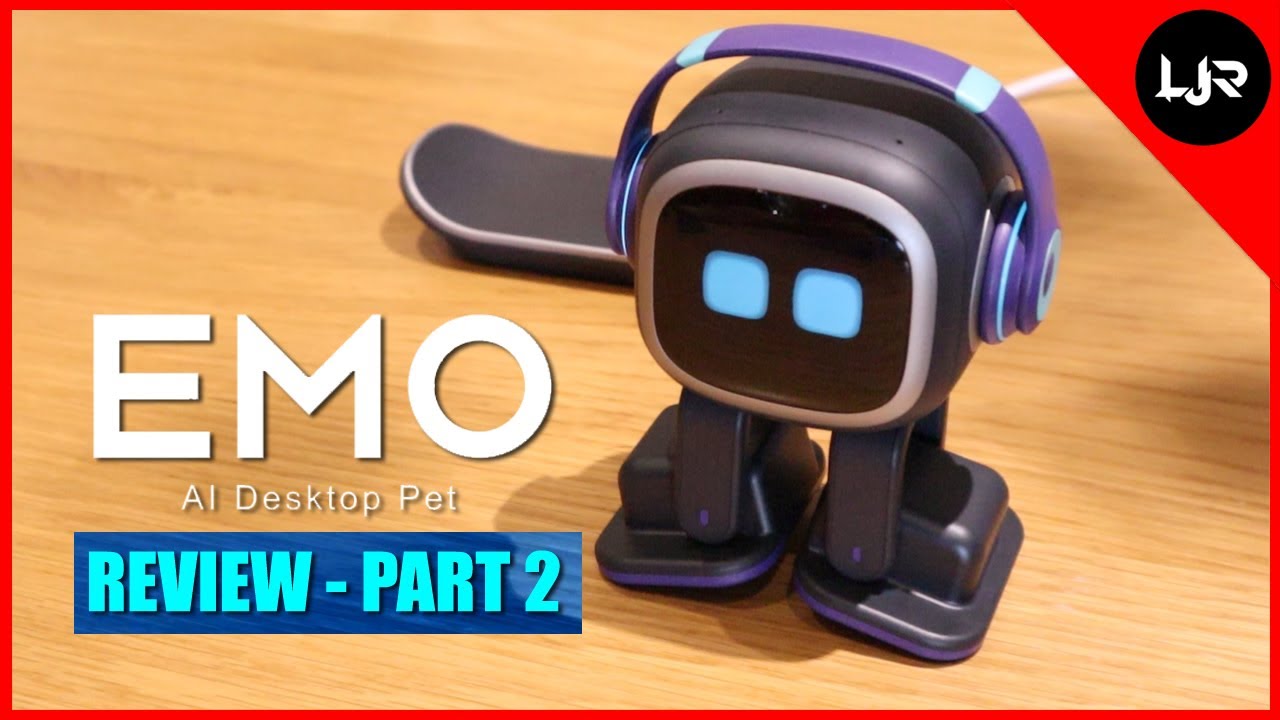 EMO Living AI Desktop Pet, Pet on the Table