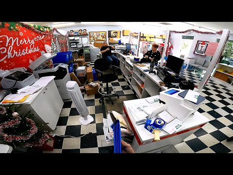Closer to Christmas | POV work week in pack-and-ship store | packing customers' stuff