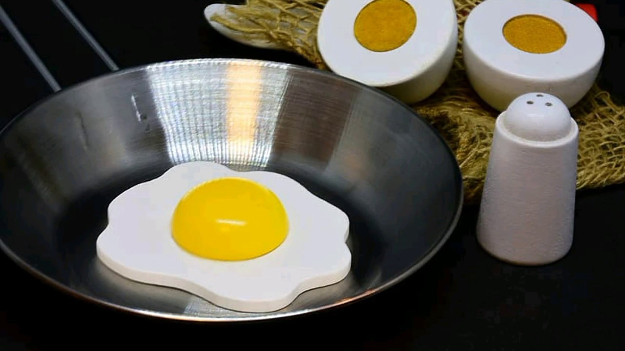 How to flip an egg YouTube