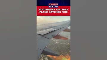 Video Mengerikan Menunjukkan Mesin Pesawat Southwest Airlines Terbakar di Udara #shorts