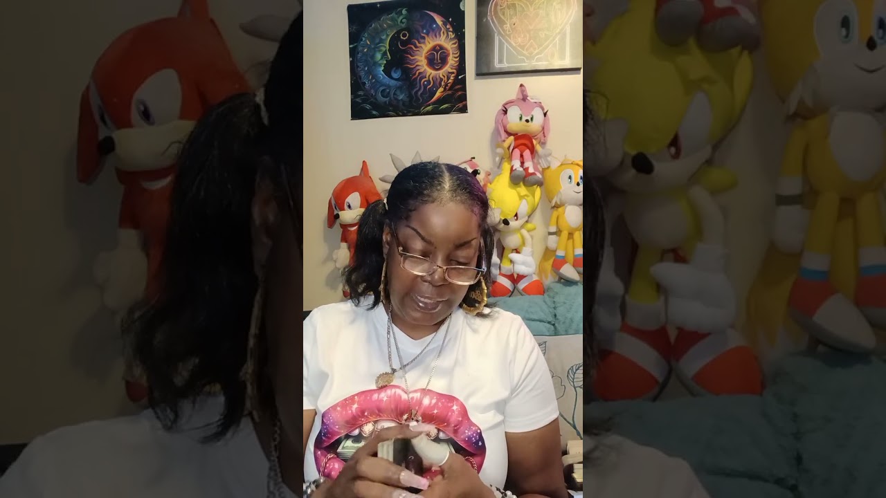 🤣 #karmic 3rd Party BREAKUP: SHE STANK!! CLOSE YOUR LEGS ITS 🪰🪰🤮 AROUND 