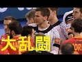 【ハンドボール】怖すぎる!!大乱闘へ突入!!相手の過激すぎるプレイや反則行為がきっかけで？！【衝撃映像】