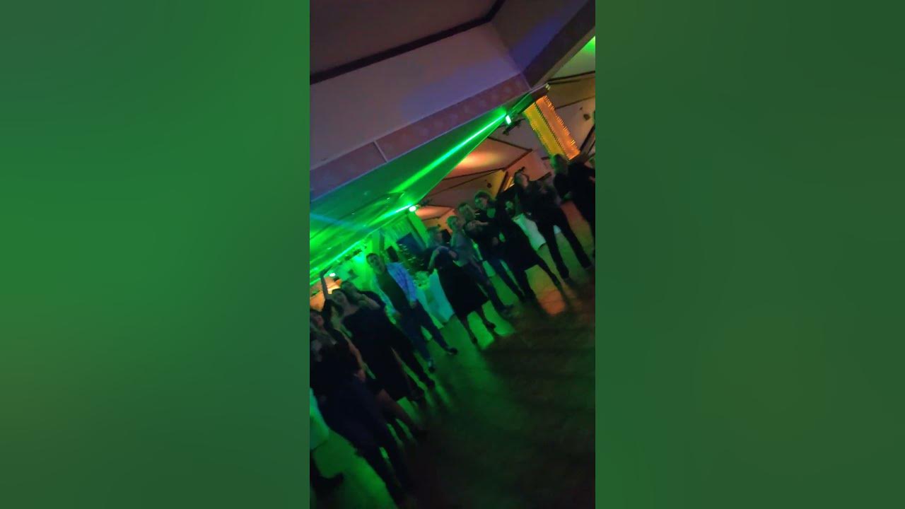 Поем караоке с анимацией