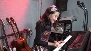 Download Lagu RISE UP - Andra Day | Sing and Piano Cover by ADEL MP3