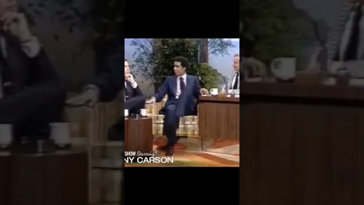 Richard Pryor confronts Chevy Chase and Johnny loves it! 