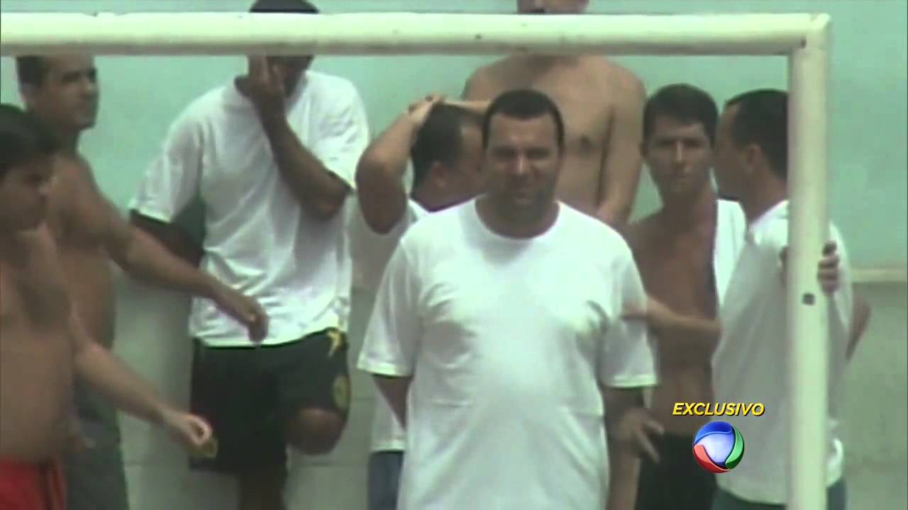 Rotina de um presídio de segurança máxima